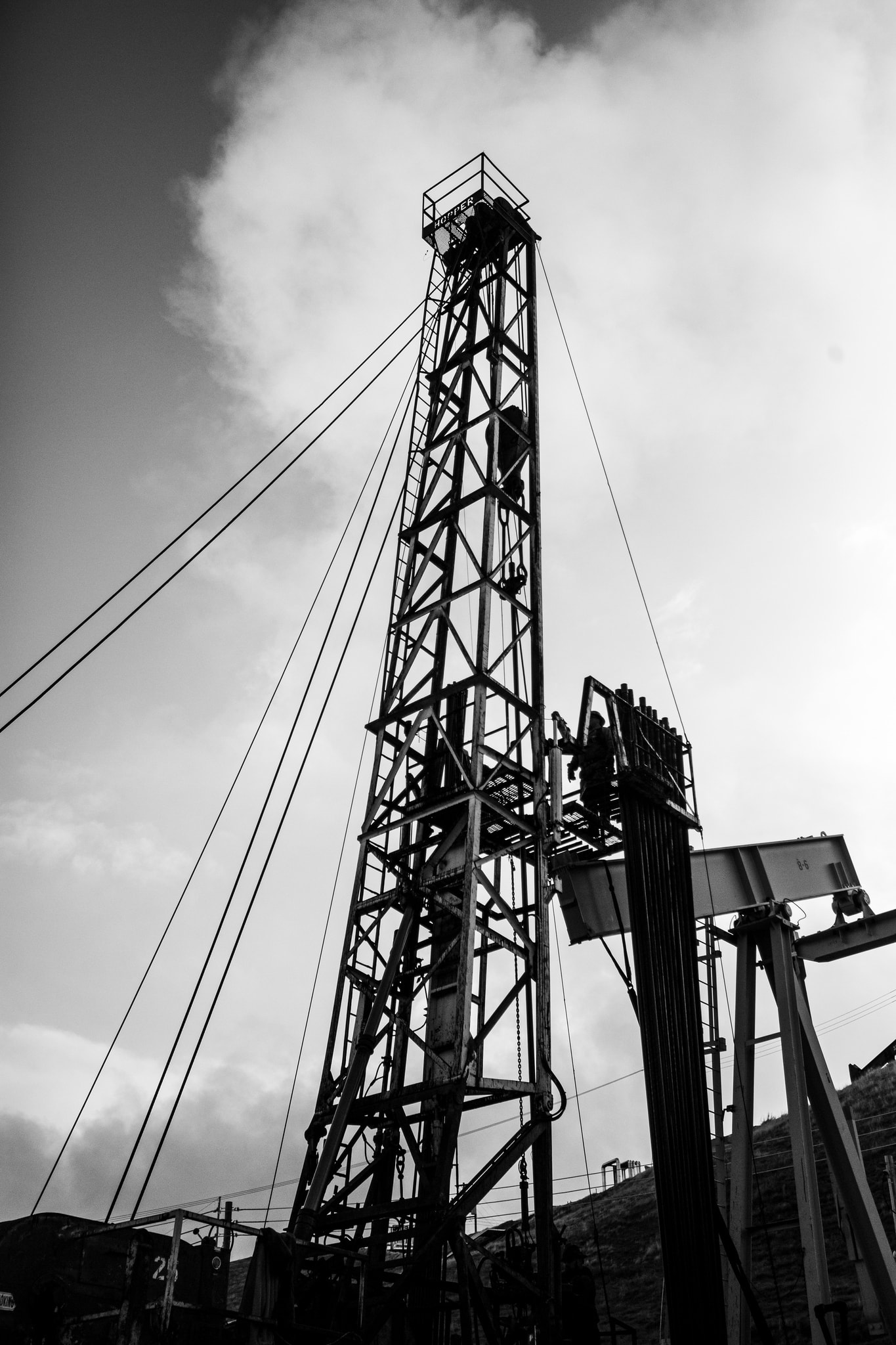 BTS — oil derrick, Kern Oil